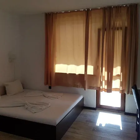 Vladimirov 招待所 普里莫尔斯科