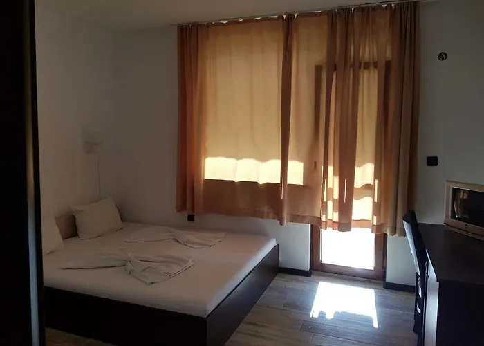 Vladimirov Guest house Primorsko