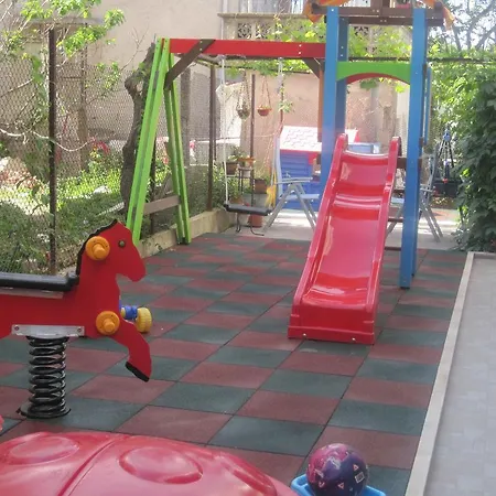 Vladimirov Πανσιόν